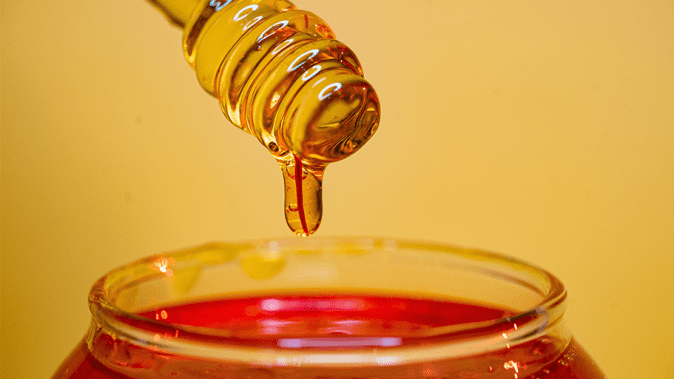 filtering honey