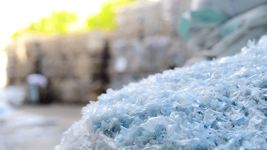 Separation of PET plastic